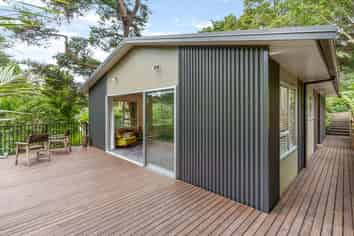 58 Laingholm Drive, Laingholm