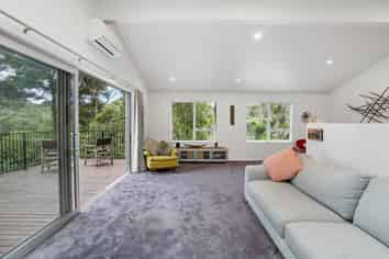 58 Laingholm Drive, Laingholm
