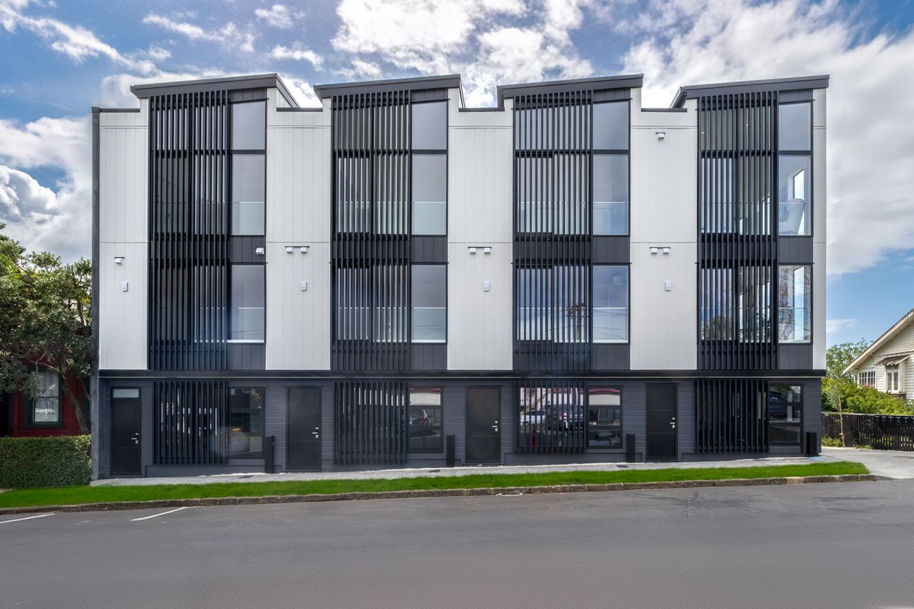 Top Locations Top Schools - Altro