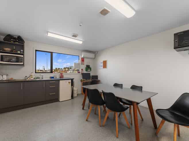 Exceptional investment, long term lease