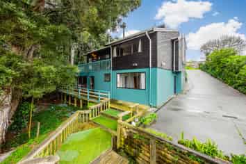 161 Everglade Drive, Totara Heights