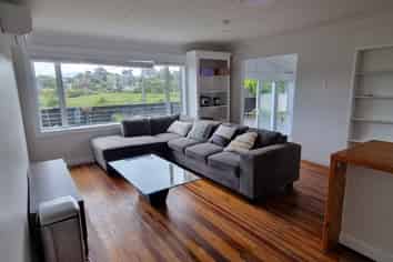 20 Makora Road, Otaihanga