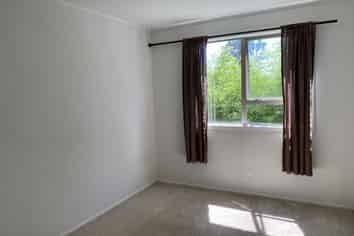 B/15 Anthony Crescent, Melville
