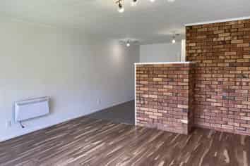 B/15 Anthony Crescent, Melville