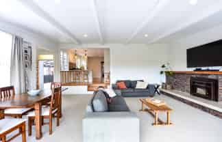 100 Forest Lake Road, Forest Lake