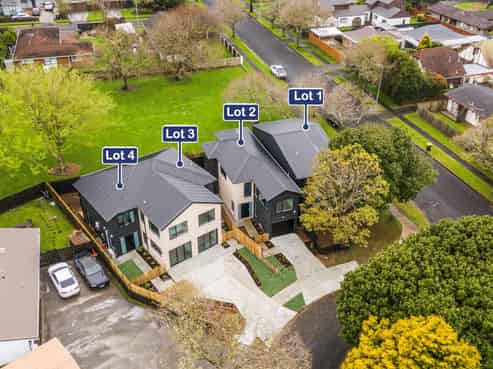 1, 3, 4/11 Kindergarten Drive, Conifer Grove