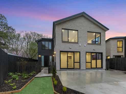 1, 3, 4/11 Kindergarten Drive, Conifer Grove