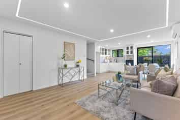 11C Kindergarten Drive, Conifer Grove