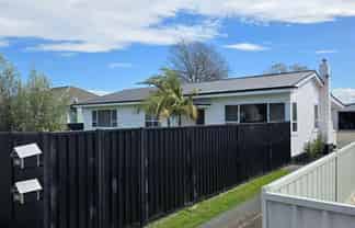 113 Lytton Road, Te Hapara