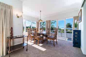 188 Beach Road, Campbells Bay