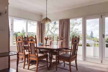 188 Beach Road, Campbells Bay