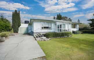 119 Flora Road, Lumsden