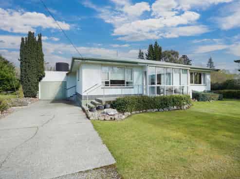 119 Flora Road, Lumsden