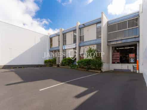 RARE STANDALONE OPPORTUNITY IN GRAFTON