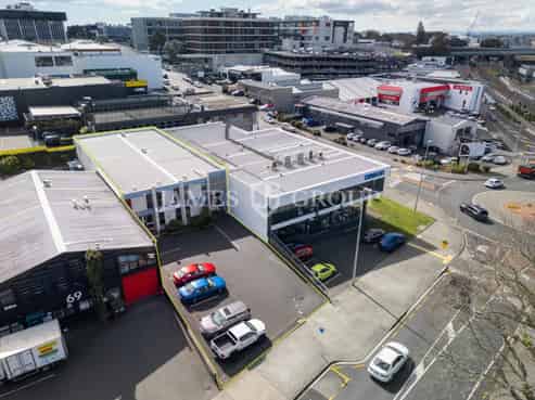 RARE STANDALONE OPPORTUNITY IN GRAFTON