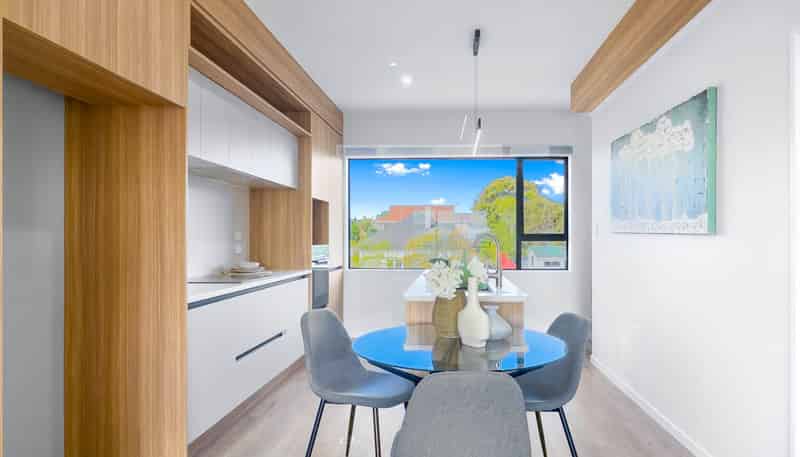 5/1B Egremont Street, Belmont