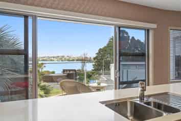 163A Paritai Drive, Orakei