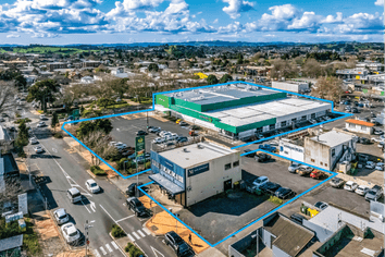 Woolworths Pukekohe Central 