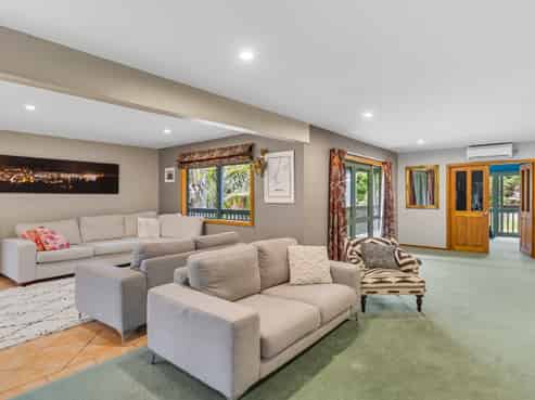 2 Southleigh, Raumati South