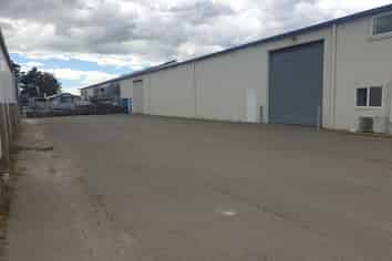 Leasing – prime location in Prestonville