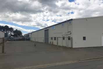 Leasing – prime location in Prestonville