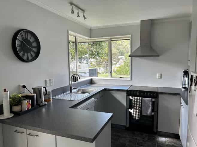 44 Bishopdale Avenue, Bishopdale