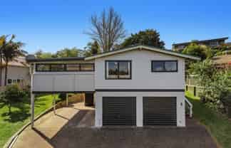 2 Windsor Rise, Whakatane