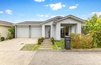 16 Gum Spear Road, Takanini