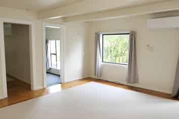 2/11 Manchester Street, Newtown