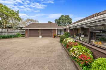 69 Walter Strevens Drive, Conifer Grove