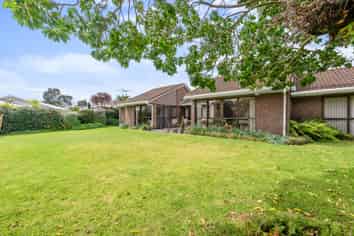 69 Walter Strevens Drive, Conifer Grove