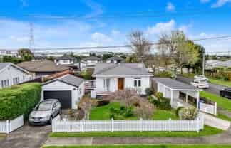 18 Graham Road, Conifer Grove