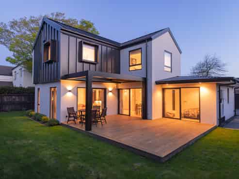 4/146 Straven Road, Fendalton