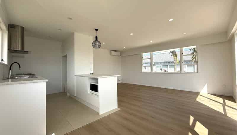 11 Deas Place, Otahuhu