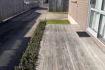 Auckland - Address withheld