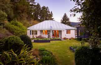 265 Lud Valley Road, Hira