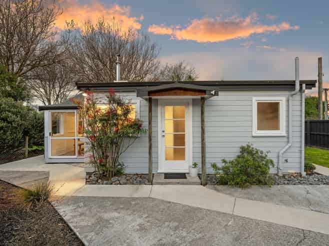 98 Linwood Avenue, Linwood