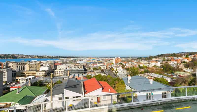 2/20 Canongate, Dunedin Central