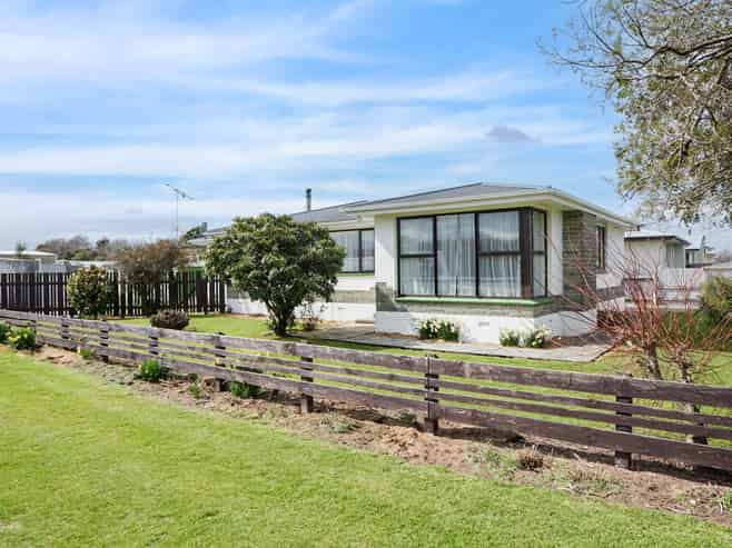 1 Ballantrae Street, Wallacetown