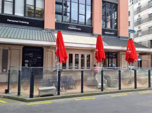 For Lease – Prime Turnkey Bar & Restaurant