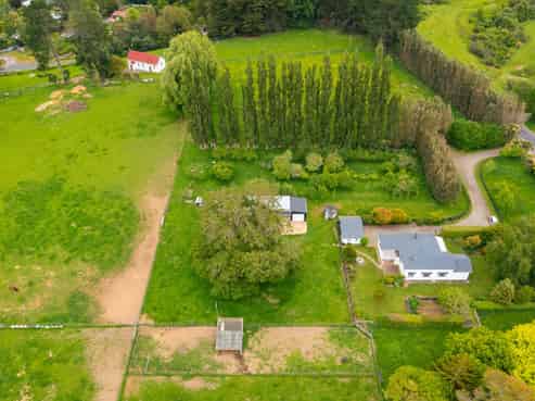 1723 Cheltenham Hunterville Road, Waituna West