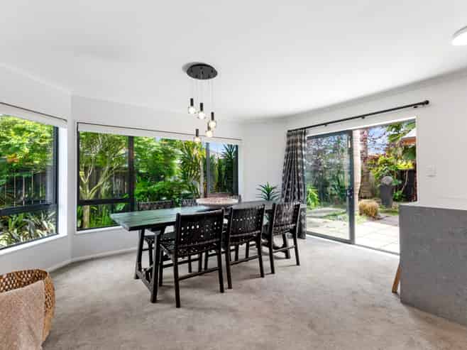 26 Carlsberg Place, Papamoa