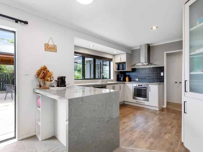 26 Carlsberg Place, Papamoa