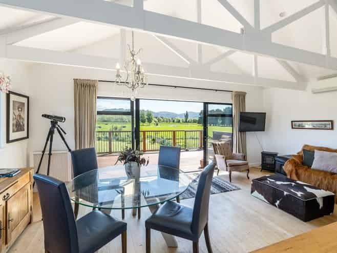 50 Flax Cutter Lane, Greytown