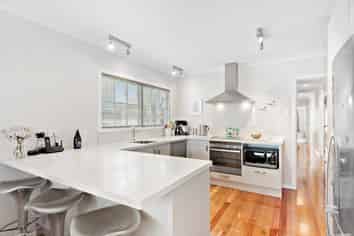 41 Omana Road, Papatoetoe