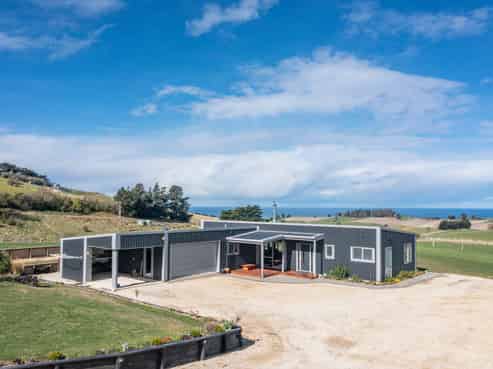 131 Ireland Road, Palmerston