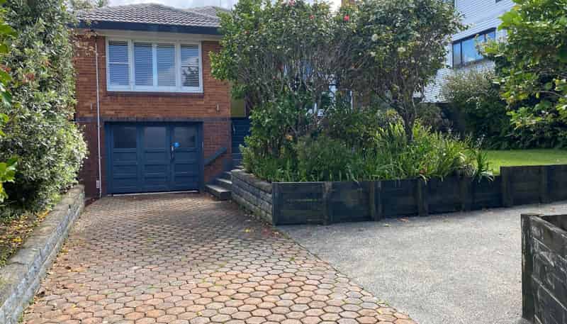 18 Williamson Avenue, Belmont