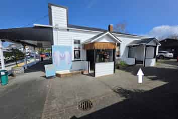 Smart, Central Greytown Space for Lease