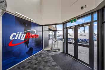 7% Yield - Wairau Investment with Long Lease!