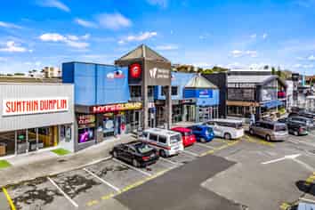 7% Yield - Wairau Investment with Long Lease!